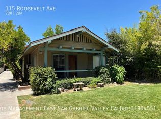 115 S Roosevelt Ave, Pasadena, CA 91107