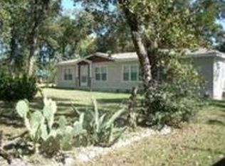 11683 Russell Ln, Bryan, TX 77807