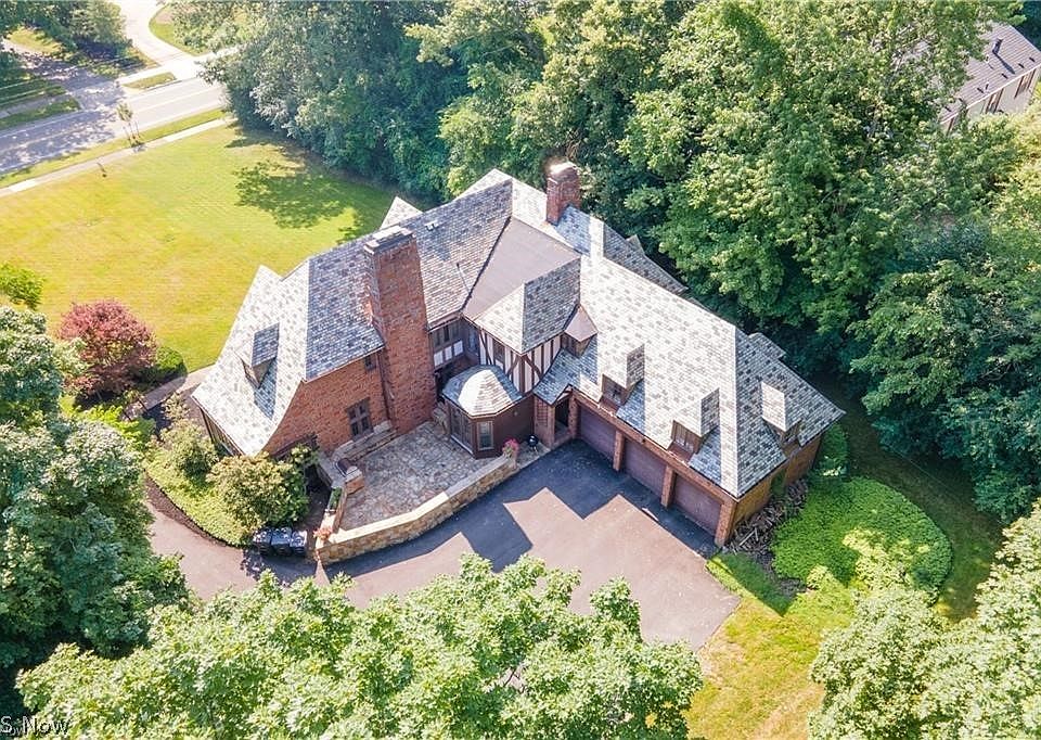 912 Merriman Rd, Akron, OH 44303 Zillow