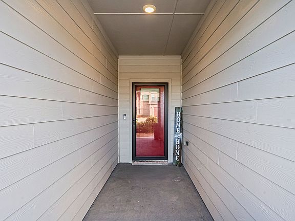 3rd image of 9352 Herringbone Dr