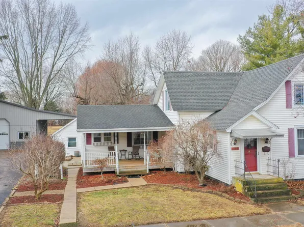211 S Willow St, Flora, IN 46929