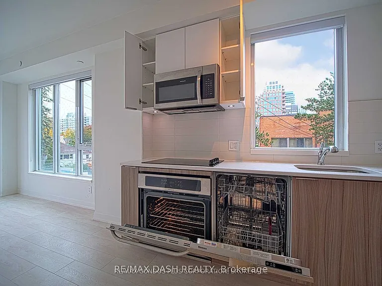 223 Saint Clair Ave W #215 — Photo 5