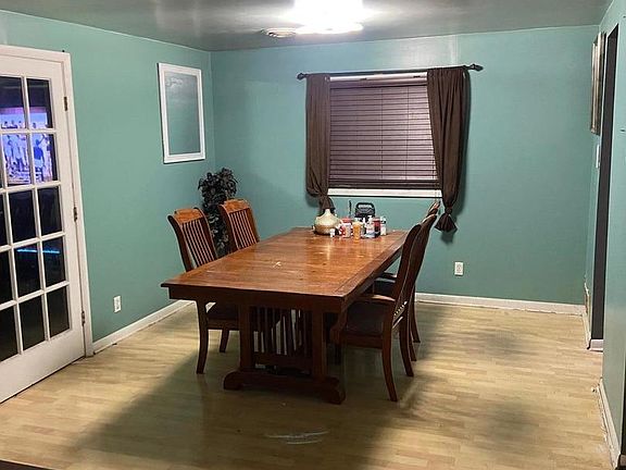 5th image of 18020 Ridgeland Ave