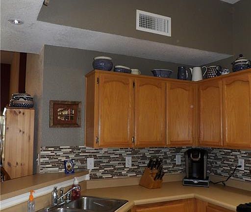 5th image of 6096 River Park Pl