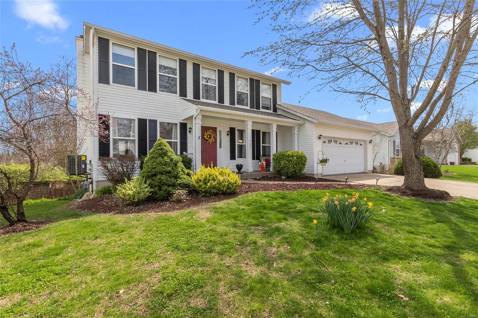 525 Brookneal Dr photo 1