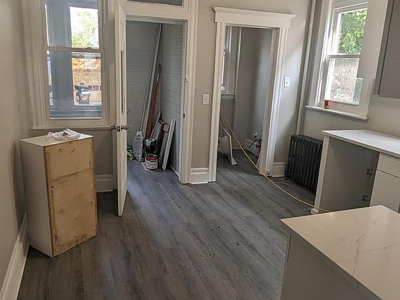 5th image of 604 S 20th St Floor 2
