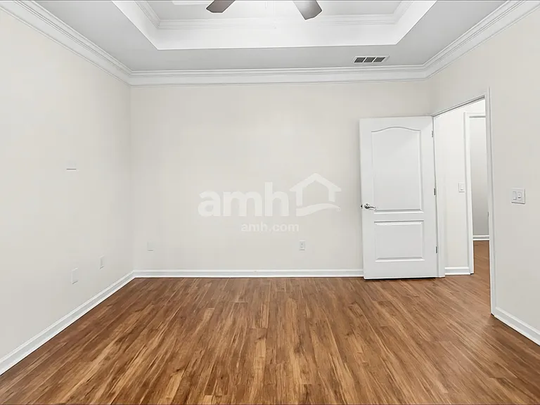 3227 Hideaway Ln — Photo 11