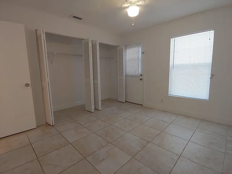 5324 Desoto Pl #A — Photo 14