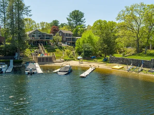 3 Bates Grove Rd, Webster, MA 01570