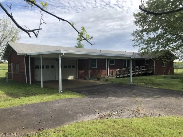 1037 E Main St, Booneville, AR 72927