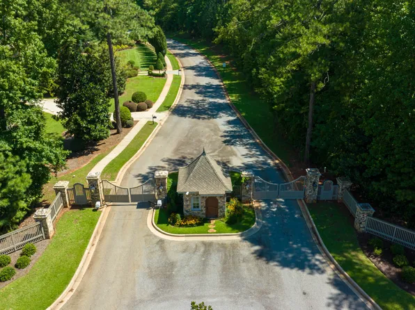 157 Camden Rd, Macon, GA 31210