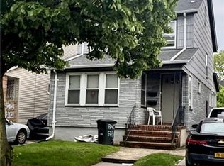 24026 Caney Rd, Rosedale, NY 11422