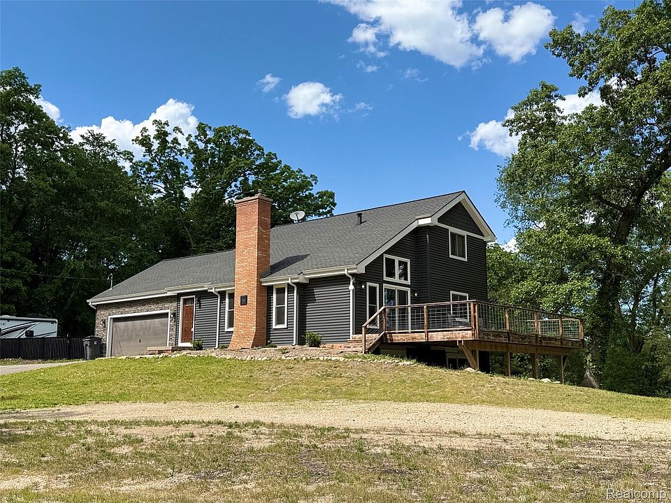 1st image of 2929 Acorn Ln