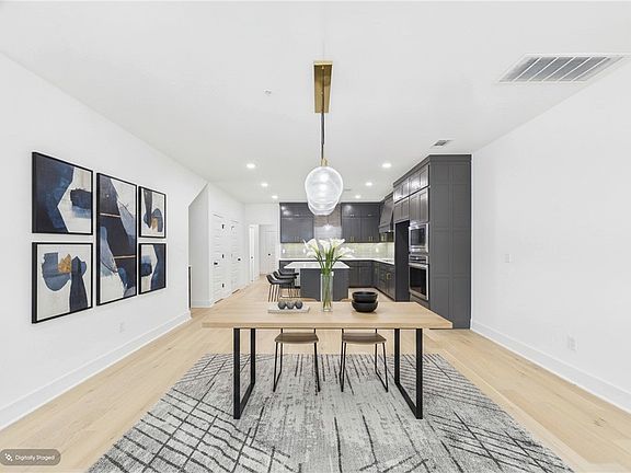 4th image of 4116 W Olive St