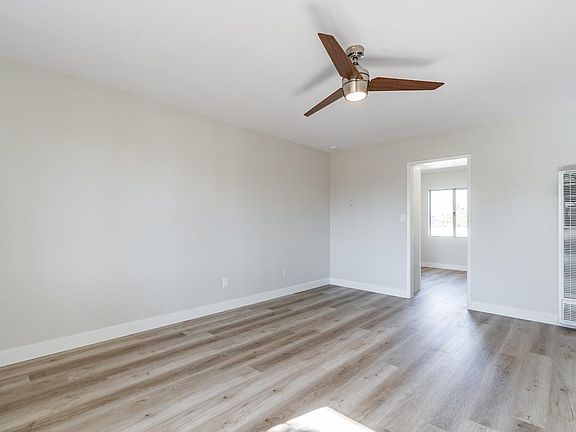 5th image of 4480 Hamilton St