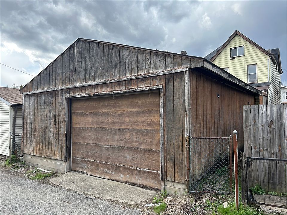 2nd image of 7124 Harrison Ave
