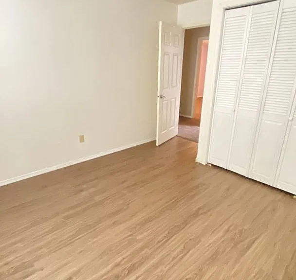 2503 E M Ave — Photo 17