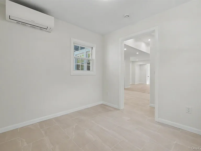 6 North St #1 — Photo 25