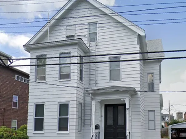 24 Cedar St #1-R, Taunton, MA 02780