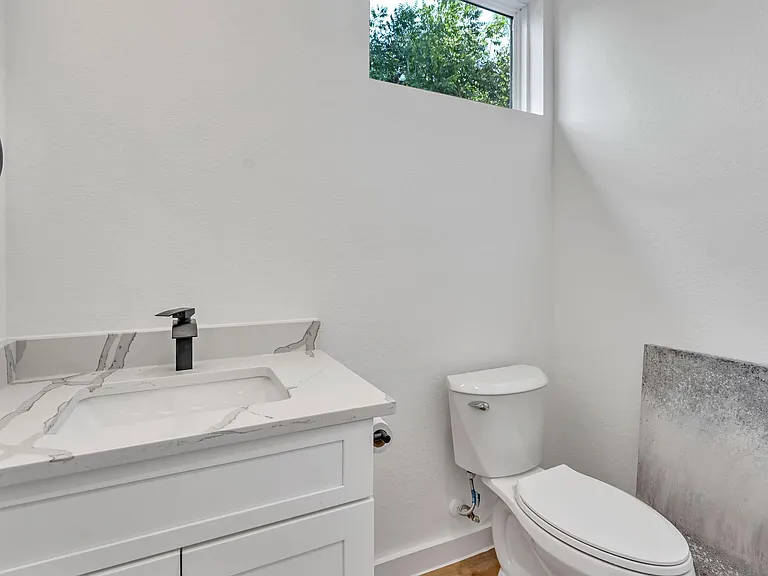 3620 Sauer St #B — Photo 14