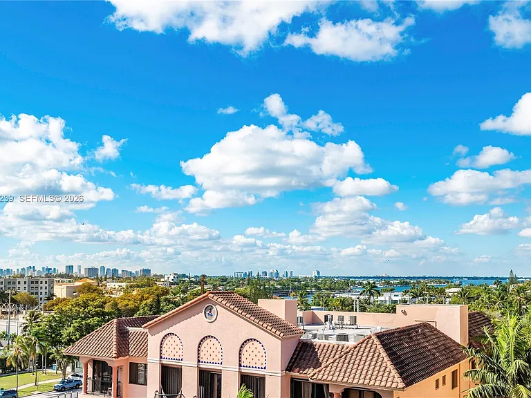 8855 Collins Ave #6E — Photo 27
