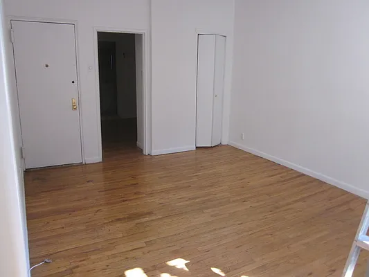 Rented by Pink Stone Realty LLC | media 17