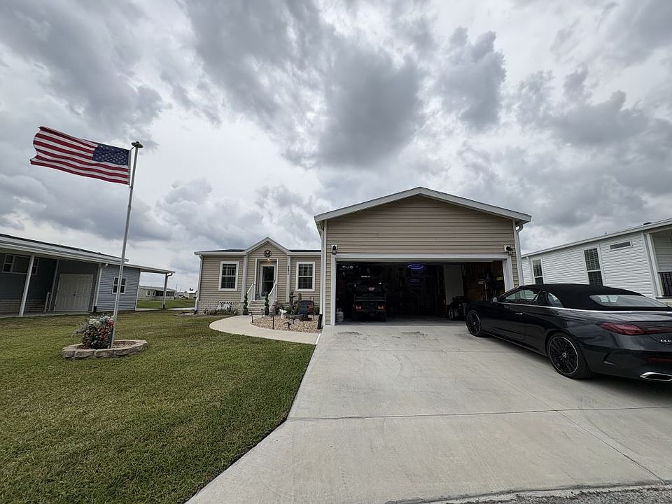 1st image of 34820 Robins Song Rd