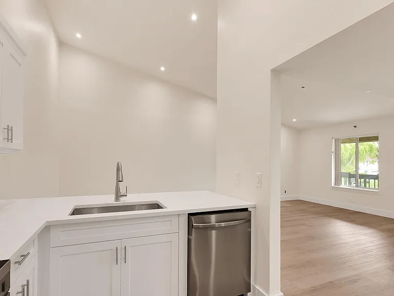 6299 Chasewood Dr #G — Photo 12