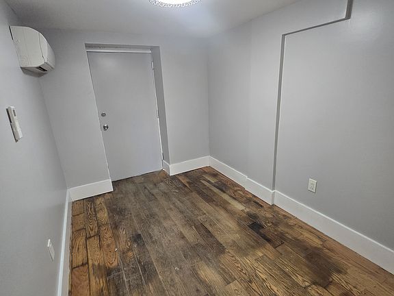 4th image of 51 Seidler St #1C