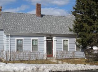 319 Cross Rd, Dartmouth, MA 02747