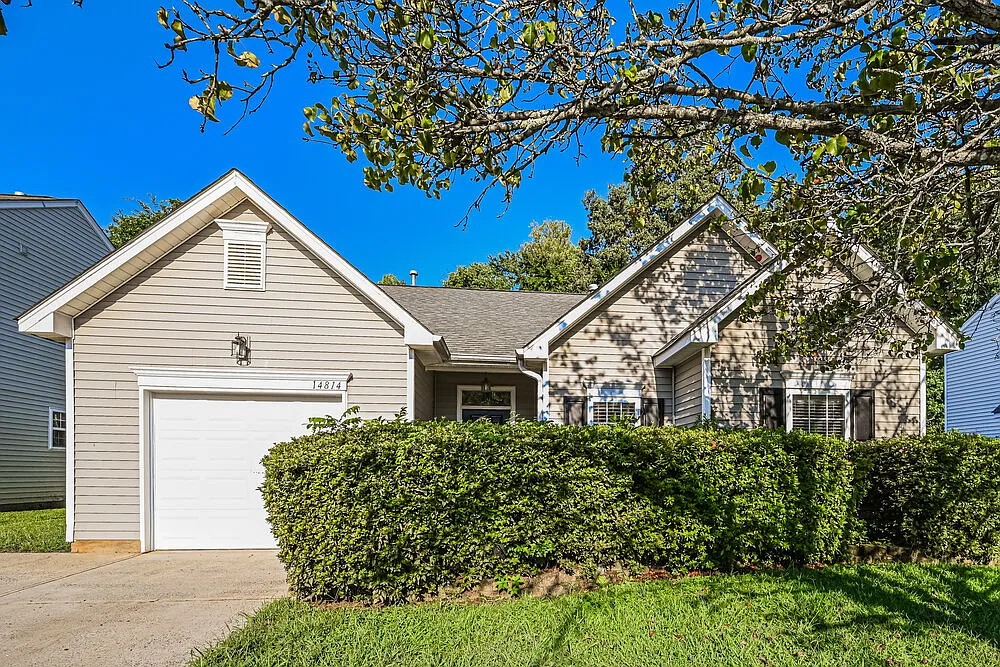 3 bed, 2.0 bath, 1197 sqft, $1,940 — Photo 1