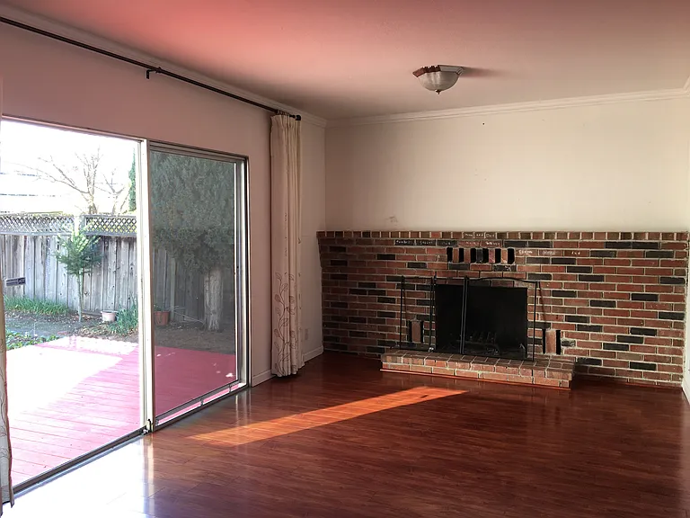 6728 Melody Ct — Photo 5
