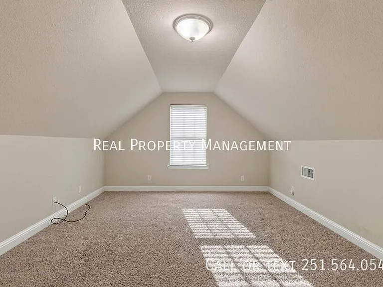 152 Heritage Cir — Photo 38