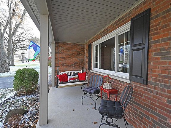3rd image of 10005 Windzag Ln