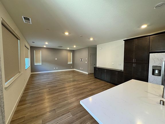 5th image of 4436 Sanderson Dr