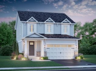 1 Circle Dr, Hawthorn Woods, IL 60047