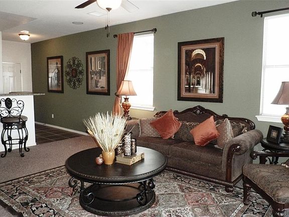 4th image of 14451 Fernando Zubia Ave