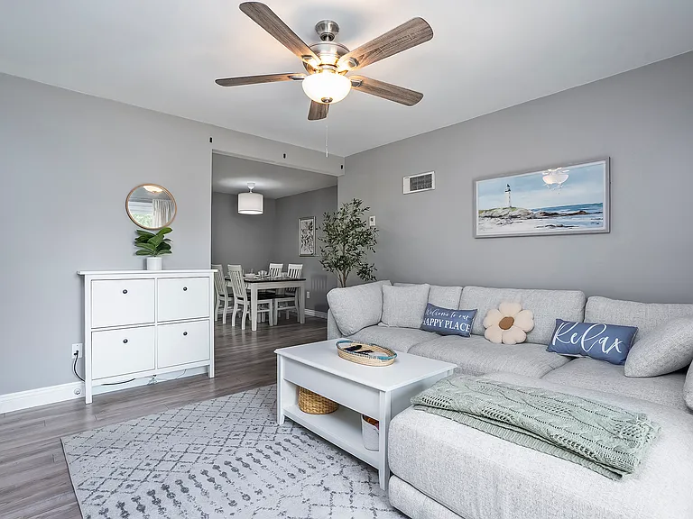 520 Sandalwood Pl #7 — Photo 12