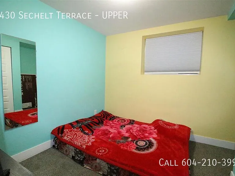 3430 Sechelt Ter #UPPER — Photo 13