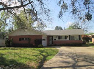 1939 W Locust St, Durant, OK 74701