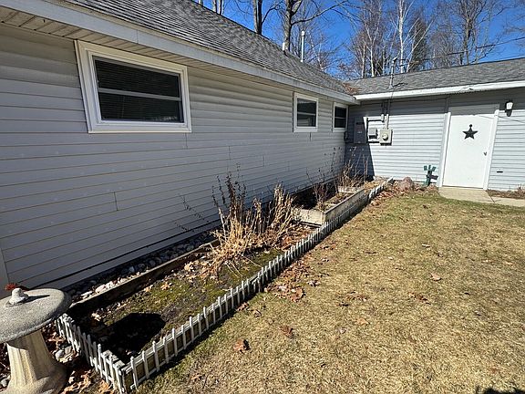 5th image of 138 Hazelwood Dr