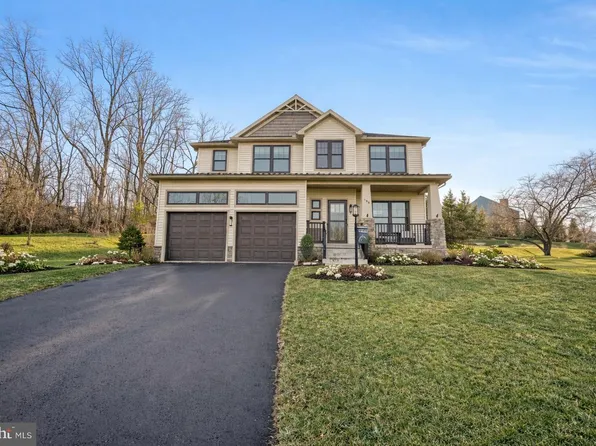 198 Aberdeen Ln, State College, PA 16801