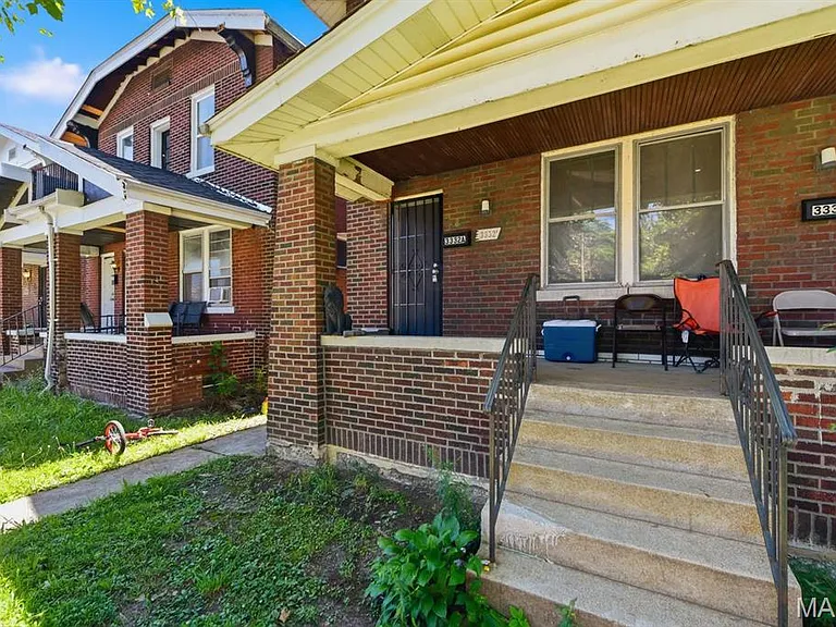 3332 Aubert Ave #A — Photo 2
