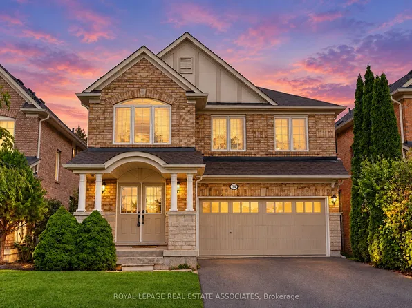 54 Horizon St, Brampton, ON L6P 2J2