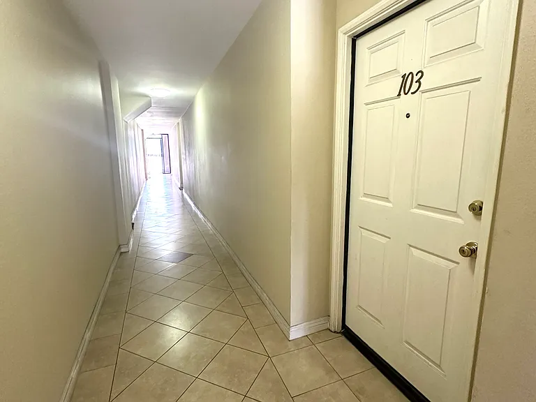 10947 Huston St #103 — Photo 24