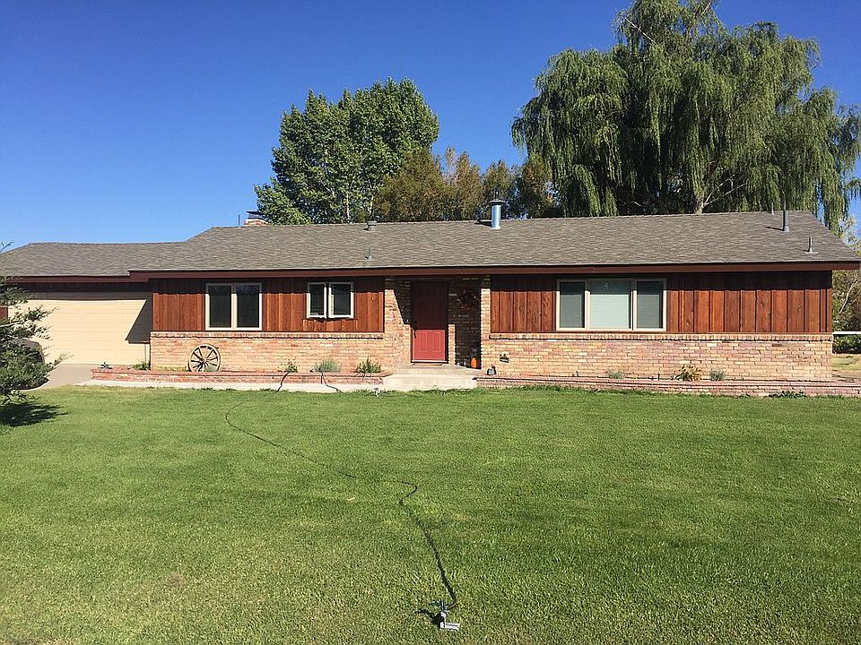 2nd image of 4815 Sinelio Dr