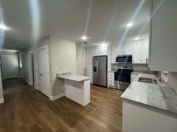 1323 Bunny Rabbit Rd, Athens, TX 75751