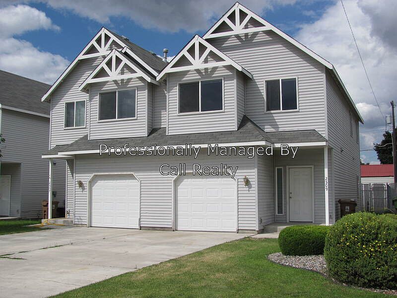 1st image of 2513 E Desmet Ave