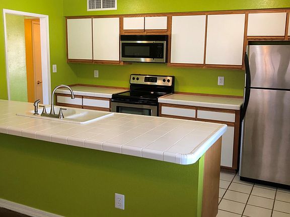 2nd image of 4727 E Ahwatukee Dr