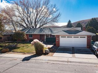 1307 Angels Camp Dr, Carson City, NV